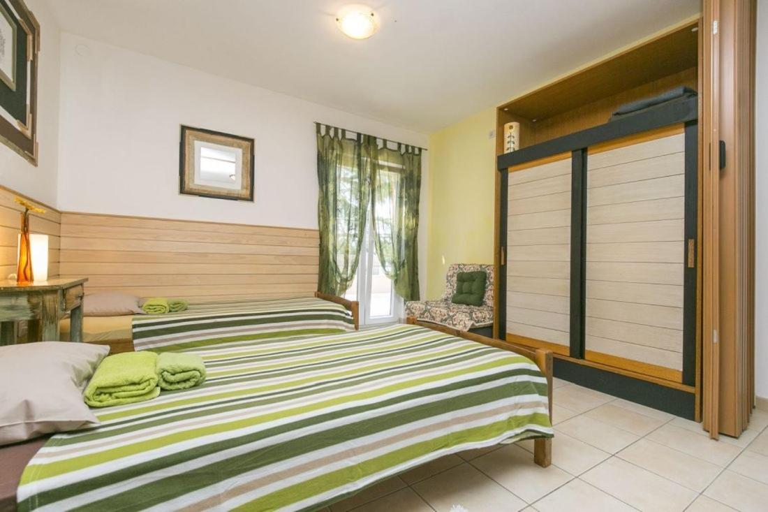 Apartments With Wifi Rabac, Labin - 17261 Quarto foto